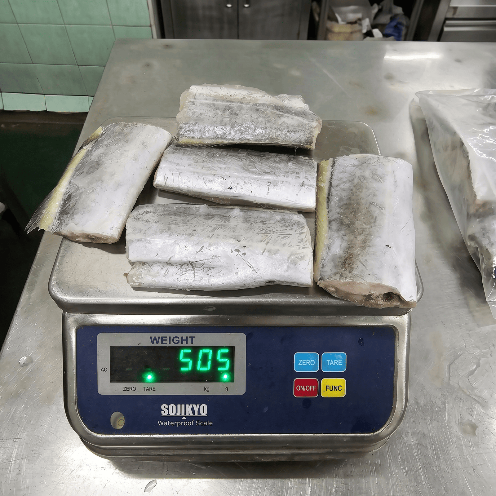 Hairtail steak — checkweighed